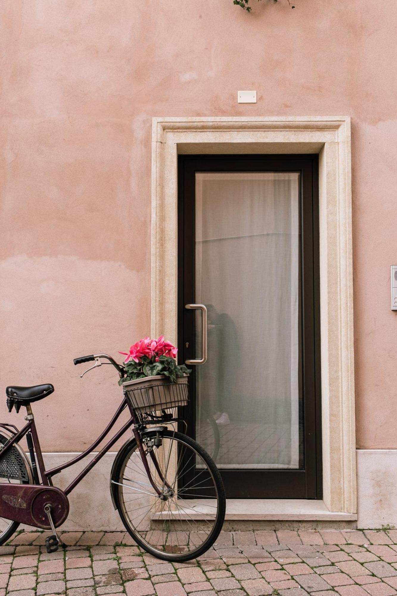 Gomes Comfort House Valeggio sul Mincio Exterior photo